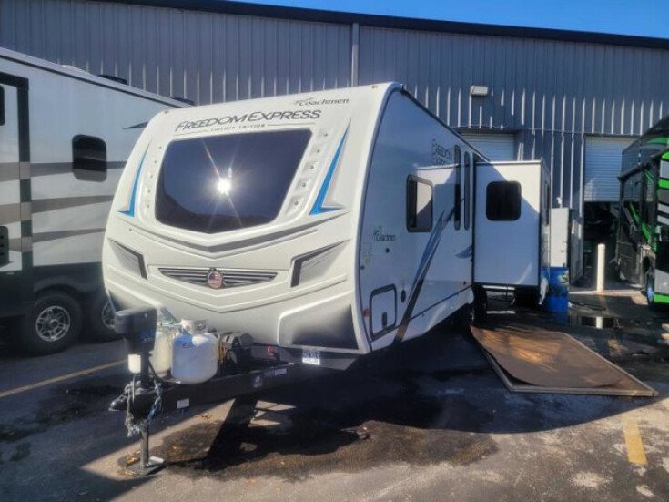 Thumbnail Photo undefined for 2021 Coachmen Freedom Express